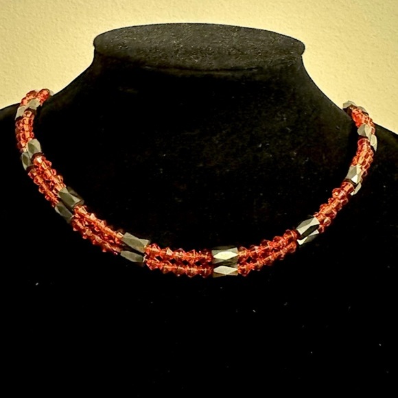 ⚜️3 for $30⚜️ Vintage Hematite Wrap Bracelet / Necklace (Red faceted crystals) - Picture 6 of 15